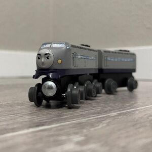 Wooden Kenji with Tender